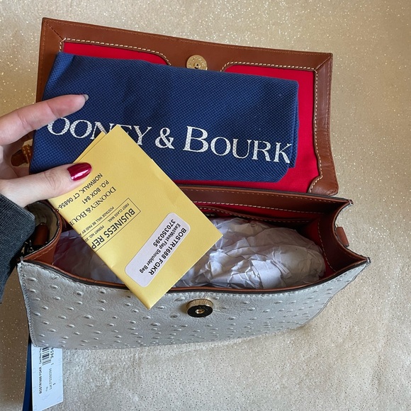 DOONEY & BOURKE OSTRICH EAST WEST FLAP SHOULDER BAG IN FOG✨ - Picture 10 of 14